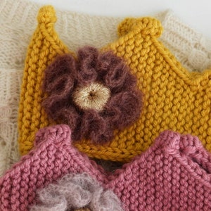 Bandeau tricoté avec fleur, couronne tricotée, bandeaux pour femmes, cadeau de fille en bas âge, chauffe-oreilles dhiver, maman et moi, bandeau en tricot image 7