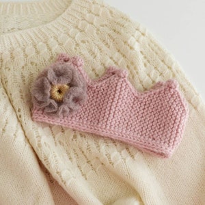 Bandeau tricoté avec fleur, couronne tricotée, bandeaux pour femmes, cadeau de fille en bas âge, chauffe-oreilles dhiver, maman et moi, bandeau en tricot 2 soft pink