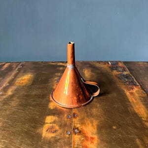 Vintage Copper Funnel, Primitive Kitchen Funnel