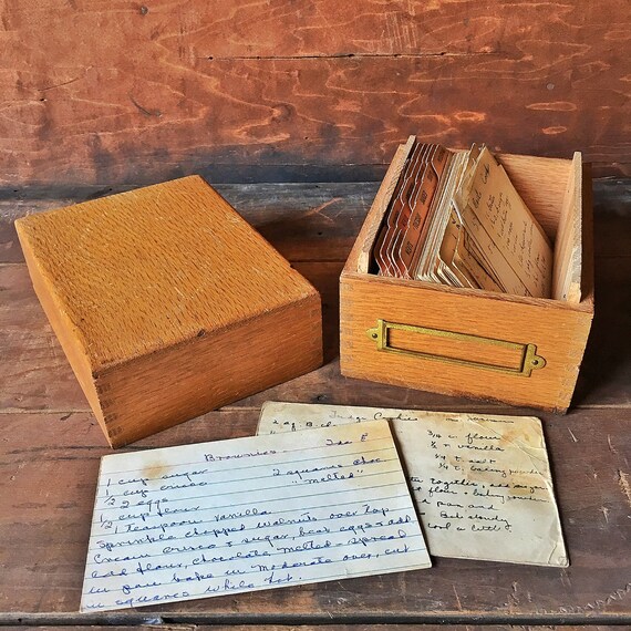 Vintage Wood Recipe Box Index Card File Wooden Image 0