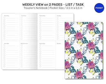 Könnte beinhalten: Ein wöchentlicher Planer mit einem floralen Muster auf dem Einband. Der Planer ist 3,5 Zoll mal 5,5 Zoll groß und hat Taschenformat. Der Einband hat einen weißen Hintergrund mit rosa Rosen, grünen Blättern und gelben Schmetterlingen.