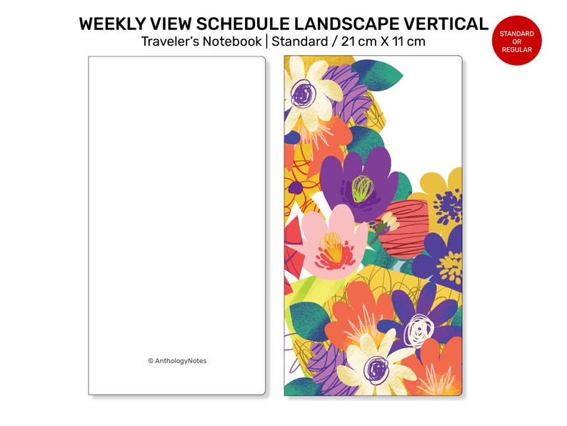 Puede incluir: Un cuaderno blanco con un dise&ntilde;o floral en la portada. El cuaderno mide 21 cm por 11 cm y est&aacute; etiquetado como "Traveler's Notebook | Standard".