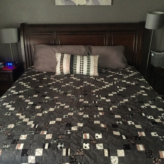 Longarm Quilting Services I Can Bat Back And Quilt Your Quilt Tops I Can Also Do Machine Binding If That S What You Need