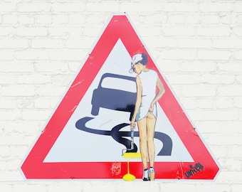 Tennis Paint Girl on Slippery Road Sign Opere d'arte originali di Unify / Contemporaneo / Astratto / Pop Art / Street Art / Vernice spray