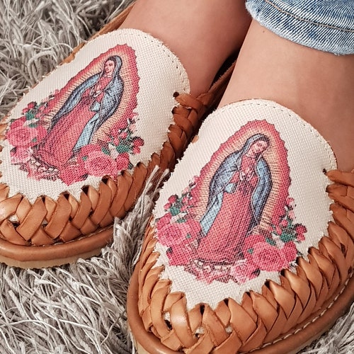 Schoenen damesschoenen Sandalen Huaraches Women Handmade Mexican Huarache Closed Toe Virgin Mary Guadalupe 