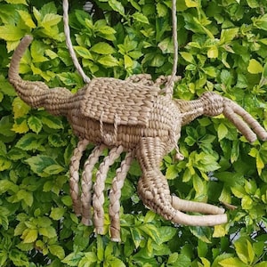 Bolso de paja con diseño de escorpión, bolso mexicano de palma tejida con alacrán, bolso de mimbre con diseño de escorpión, bolso de palma playera mexicana, animales de mimbre vintage, bolso de verano de ratán