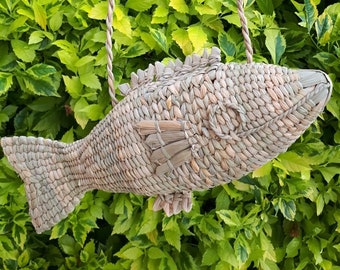 Mexican wicker bag, Fish wicker palm bag, Mexico beach Rattan straw bag, Mexican straw bag, Vintage wicker bag, Knit fish bag, Rattan summer