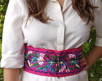 Embroidery mexican pink sash, Waist Colorful flower belt, Mexican flower boho belt, Embroidered waist belt, mexico vintage Flowered belt