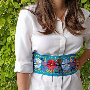 Fascia blu messicana ricamata, tutte le taglie Cintura con fiori colorati, cintura boho messicana, cintura ricamata, cintura vintage con fiori messicani