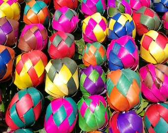 Mexican palm garland, Fiesta decoration banner, colorful woven ball bead bunting, Papel picado banner, Mexico wedding Fiesta Cinco mayo
