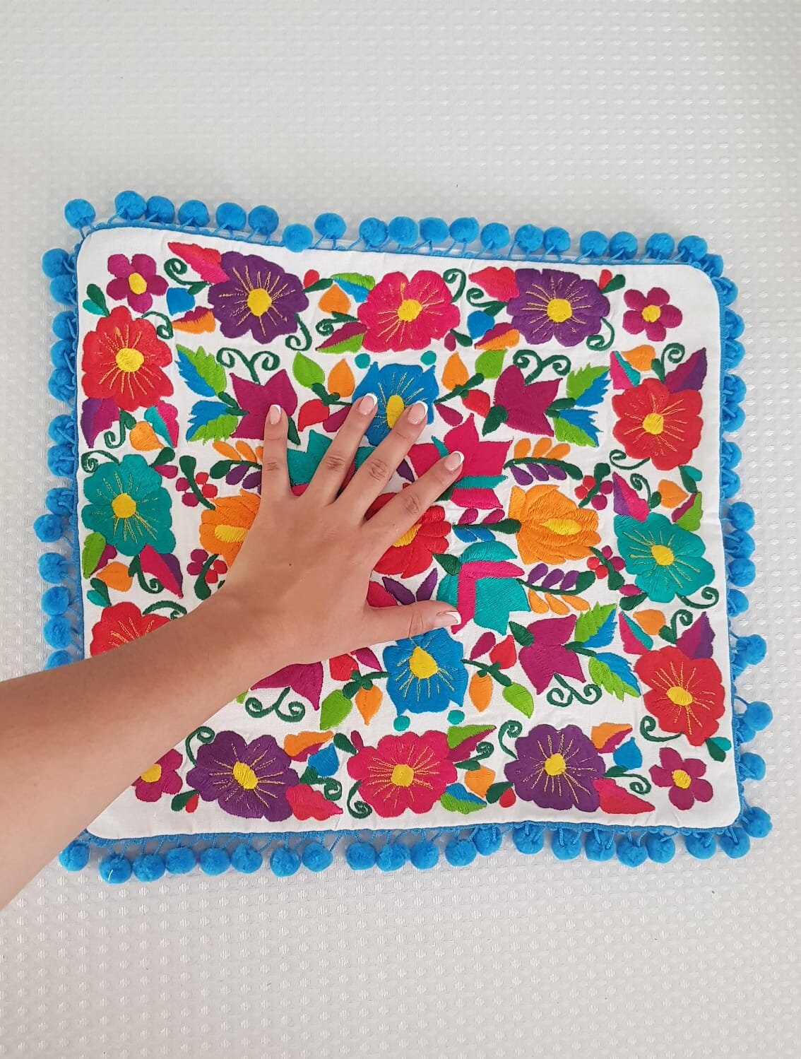 メキシコ刺繍のターコイズ色の枕カバー、メキシコのティール色の