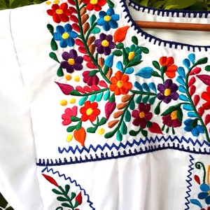 Embroidered plus size Mexican Dress, White mexican light dress, Mexican embroidery dress, Mexico Bridesmaid, Mexican Vintage dress plus size image 5