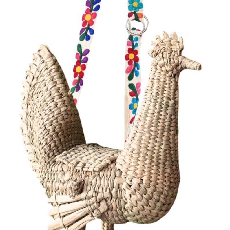 Chicken cock wicker bag, Mexican Rattan hen bag, Mexican straw Rooster bag, Vintage wicker bag, Knit bird palm bag, palm straw chicken bag image 9