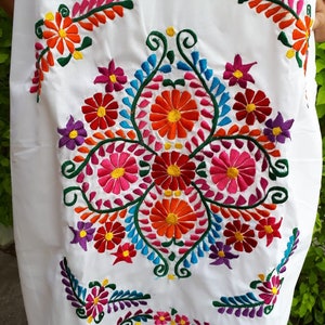 Embroidered plus size Mexican Dress, White mexican light dress, Mexican embroidery dress, Mexico Bridesmaid, Mexican Vintage dress plus size image 8