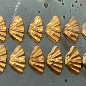 estampes vintage en forme de palourde en laiton - Lot de 12