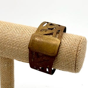Bracelet Vintage En Laiton Massif - Patine Élégante, Fabriqué En France, Occasion En Bon État