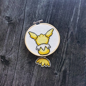 PATTERN: Hanging tail jolteon cross stitch