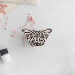 Timbro in ceramica a forma di farfalla, timbro in ceramica, blocco da stampa in legno, timbro per stampa a blocco, timbro in tessuto, timbro intagliato a mano, timbro in argilla, stampa fai da te