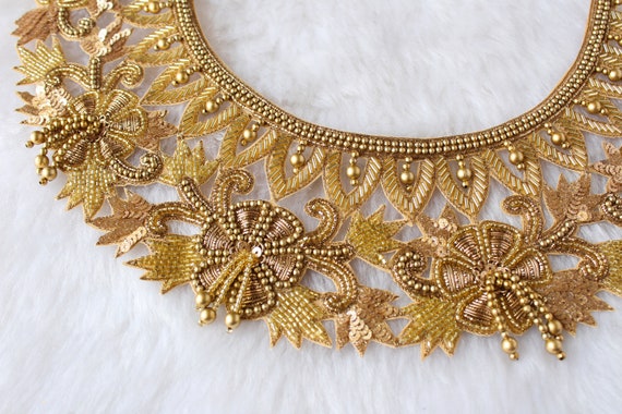 GOLD MIRRORED GOTA MOTIF LACE SET OF 12. RIBBON//EMBELLISHMENT//APPLIQUE TRIM