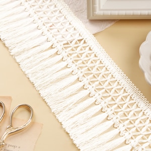 3 yards- White Fringe, Tassel Trim, Indian Trim, Decor Trim, Upholstery Trim, Fringe for Curtains, Pillow, Dresses, Lampshades, Ribbon