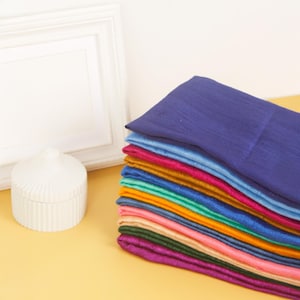 Pure Silk Fabric Bundle, Dupioni Silk Scraps, Silk Scraps, Fabric Remnants, Scrap Fabric Pack, Fat Quarters for Quilting, Sewing, Patchwork