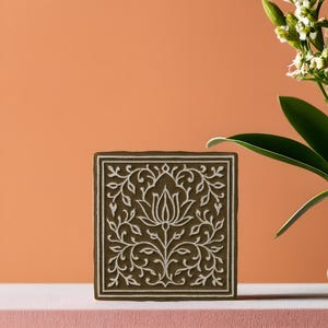 Timbro floreale in legno, timbro tessile, timbro a stampa a blocchi, stampa Mughal, timbro in ceramica, timbro per imballaggio, timbro in argilla, timbro a stampa a blocchi per tessuto