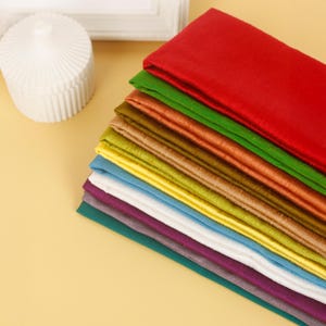 Silk Fabric Bundle, Dupioni Silk Scraps, Silk Scraps, Fabric Remnants, Scrap Fabric Pack, Fat Quarters for Quilting, Sewing, Patchwork