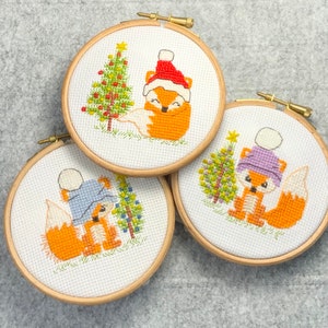 Cartes et ornements de Noël renard au point de croix - 3 modèles modernes, mignons et faciles, motifs de point de croix créatifs amusants pour Noël - Papier imprimé