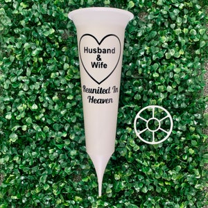 Vaso Memorial Personalizado: Vaso de Flores para Túmulos com Espigão