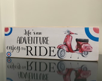 Vespa Roller Leuchtschild: Retro Mod Decor, Handgemachtes Holzschild aus Holz