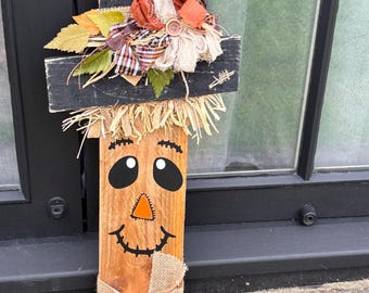 Halloween Handmade Rustic Scarecrow: Autumn Porch Decor, Primitive Halloween Decoration