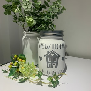 New Home Savings Jar – Glass Money Jar for First Home Fund, Penny to Pounds Goal Tracker – Housewarming Gift for Future Homeowners