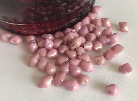 50 Beads Spiky Button Beads 4.5x6.5mm Chalk White Mint Luster Czech Glass 03000-14457