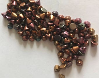 Button Beads - 4mm - Purple Iris Gold, Czech Glass - 50 Beads - 01640