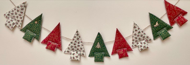 Christmas tree bunting Christmas tree garland Christmas bunting Christmas garland Christmas wall decoration 9 Red & Green Trees