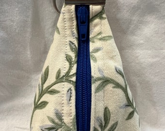 Keyfob and earbud bag