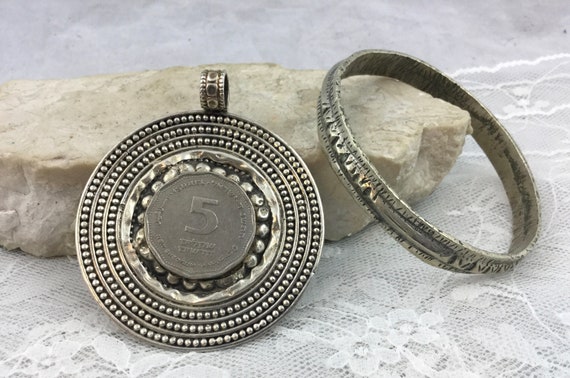 Lia Sophia Bijoux Ton Argent Noir Émail Boucles d/'Oreilles Créoles Cercle Goutte Dangle