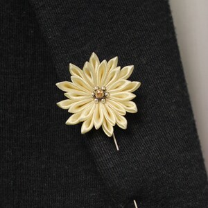 Mens lapel flower pin, Cream, Vanilla, Wedding boutonniere for men Lapel stick pin, Lapel brooch, birthday gifts for dad from adult daughter