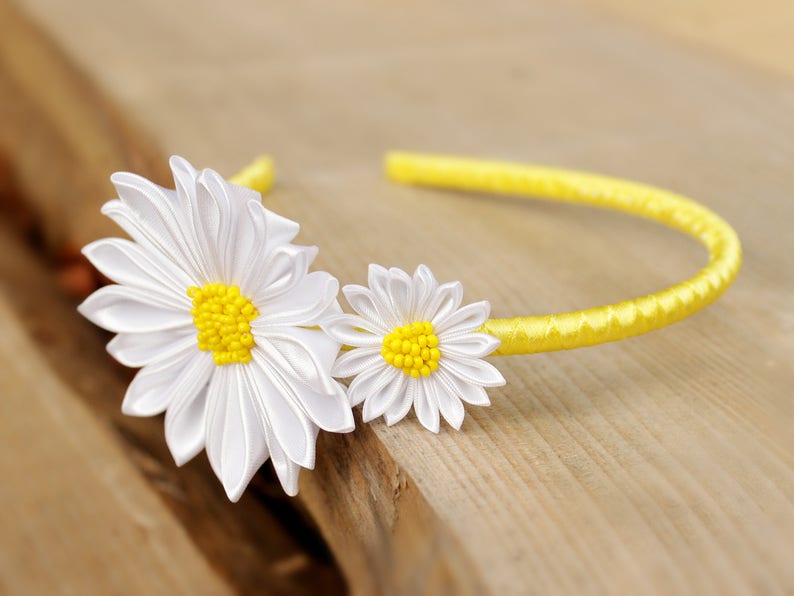 Daisy headband baby girl flowers yellow white. toddler. hair Etsy
