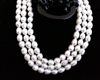 Collar de perlas - 3 tiras largas / - Perlas REALES - blancas - ¡NUEVO! - Hecho a mano - ¡Impresionante!
