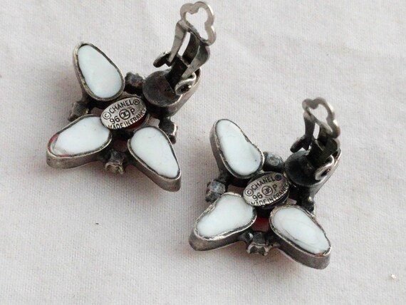 Chanel earrings rare Chanel Gripoix Earrings - ex… - image 7