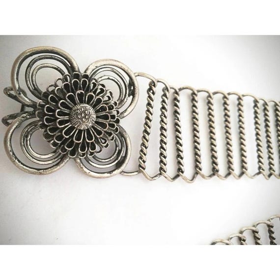 Vintage Chic Silver tone   Chain Belt Mod Silver Chain Belt – OMNIA main image 4