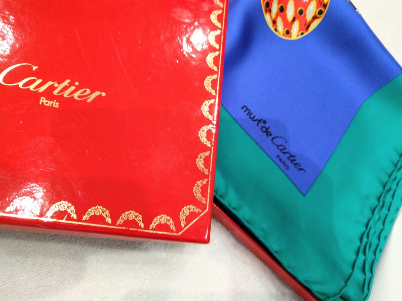 Must de Cartier silk scarf in box, royal blue and turquoise green, hand-rolled hem - Rare Cartier Must de Cartier silk scarf, royal blue and turquoise, 81cm square, new in box