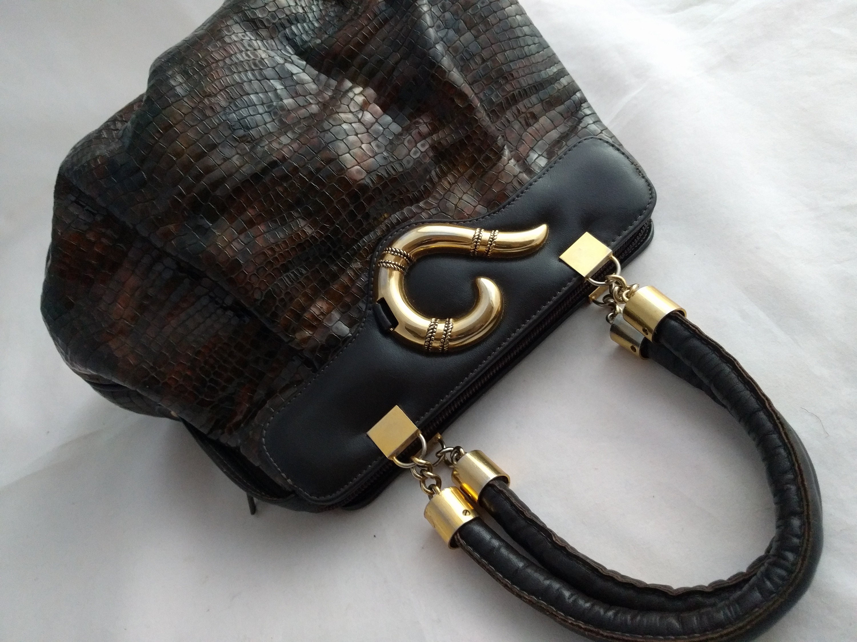 Vintage Valentino Harvard bag embossed Leather brown Valentino Harvard Hand Bag brown purse