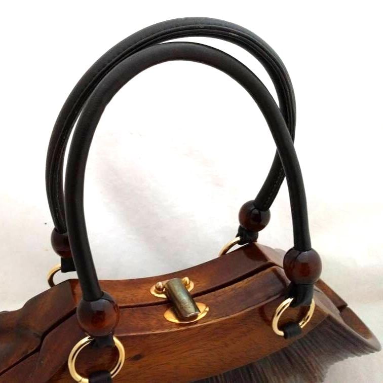 ROCIO Wooden Purse – Eco-friendly Sculpted Acacia Wood Handbag
