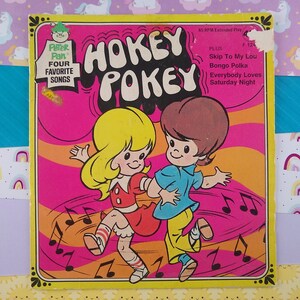 CLEARANCE Vintage Peter Pan Four Favorite Songs &quot;Hokey Pokey&quot; 45 RPM Extended Play Record, Untested