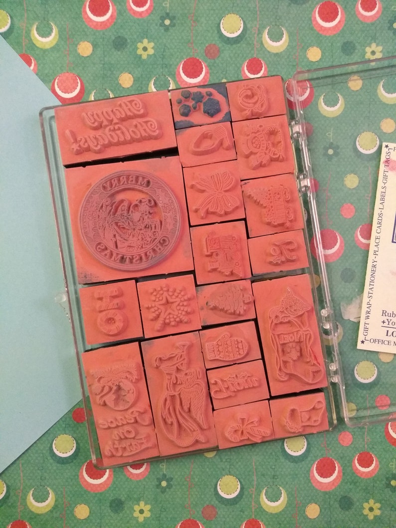 Mostly Clean Vintage Christmas Inkadinkado Stamp Set of 20 Stamps in Original Case