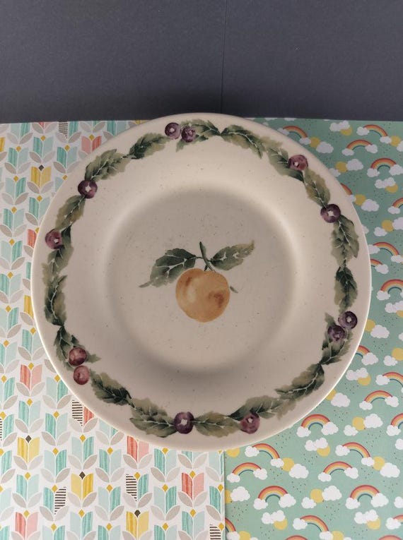 Vintage Pfaltzgraff Jamberry Fruits 8