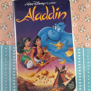 Vintage Walt Disney's "Aladdin" Clamshell VHS Tape, Great Shape