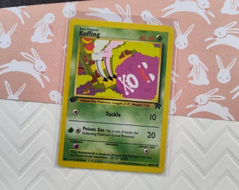 Vintage Common - 1st Edition Koffing Team Rocket Non-Holo Pokemon Card 58/82 - MP/Creased